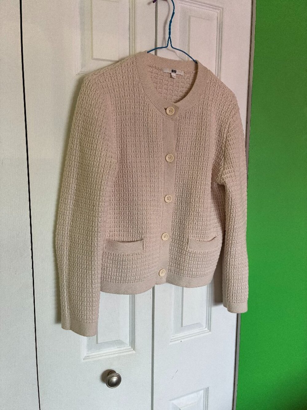 Uniqlo Oatmeal Cardigan Size Small